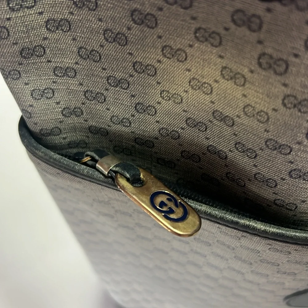 Gucci GG Plus Messenger Bag - Picture 7 of 10